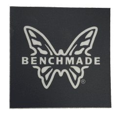 Benchmade Klistermärke Vinyl 75x75mm